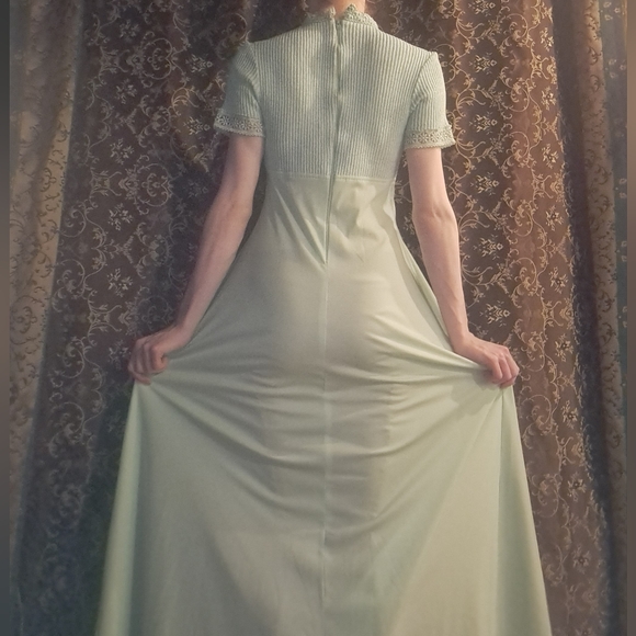 Vintage 70s Maxi Prom Dress Seafoam Pastel Green Lace trim babydoll Flare - Picture 11 of 12